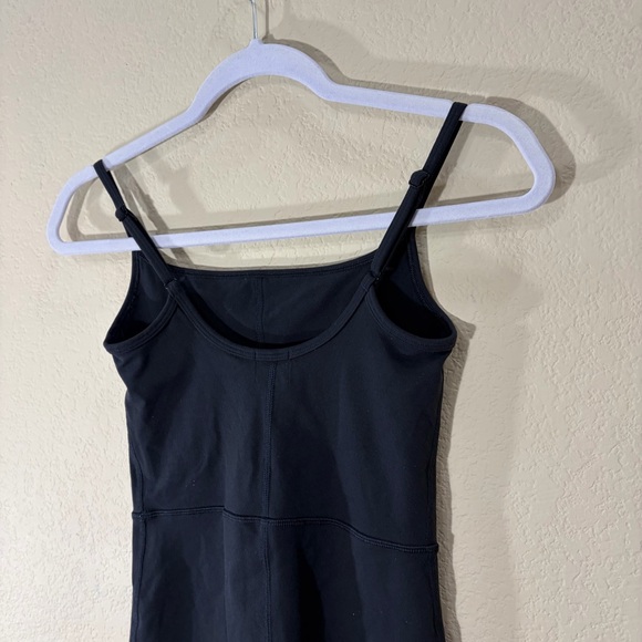 ARITZIA Golden LIFE Divinity 5" Romper Sz XS Excercise Outdoor Preppy Casual - Picture 8 of 15